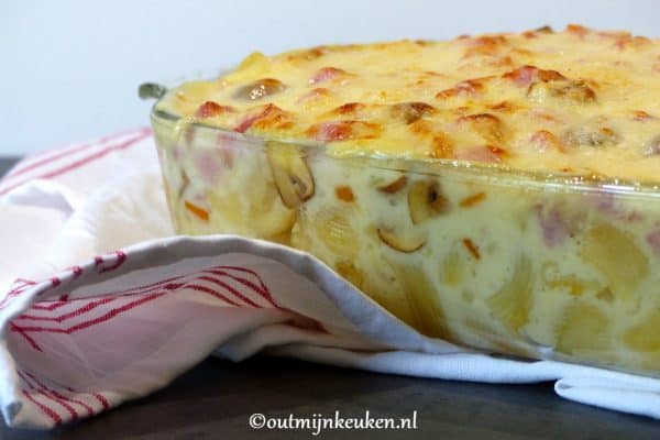 Recept pastaschotel met ham en kaas