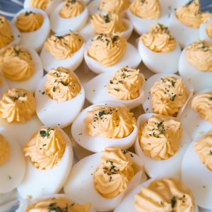 hapjes/snacks gevulde eieren