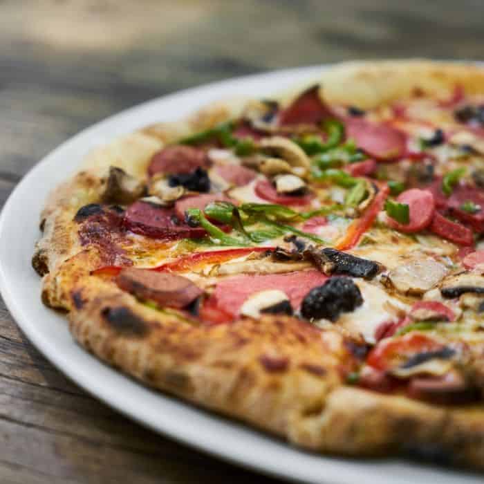 aansporing dubbele Uitgraving Recept voor eigen gemaakte Pizza |OutMijnKeuken